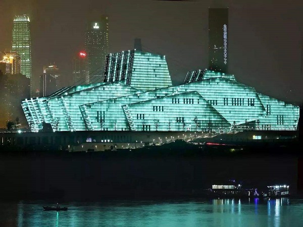 重庆大剧院.jpg